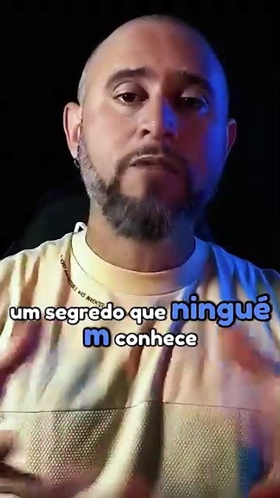 Por que você prefere sofrer em silêncio a aceitar que ele te manipula?
