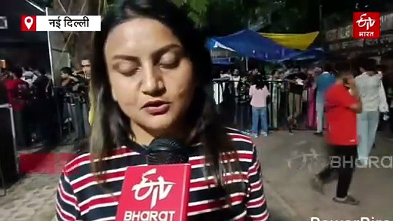 जंतर-मंतर के मंच पर ही रात बिताते हैं सोनम वांग...
