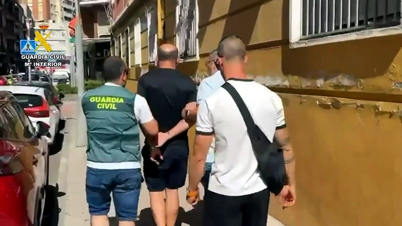 Detenido por hurtos y estafas a mayores