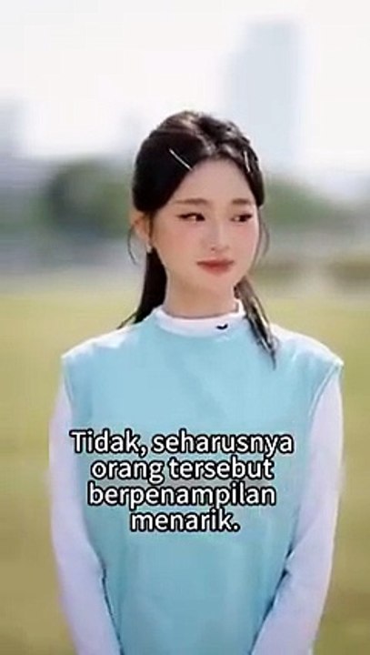 Dipaksa ganti adik nikahi CEO dingin. Dia sudah cinta aku lama, manjakan aku tiap malam.