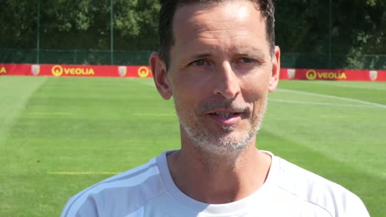 Lens - Toppmöller : ''L'histoire c'est aussi le passé''