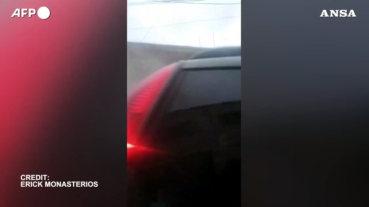 In Venezuela, il momento in cui il terremoto colpisce El Junquito