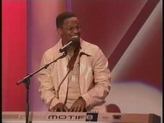 Jamie Foxx - Tennis Ball Remix