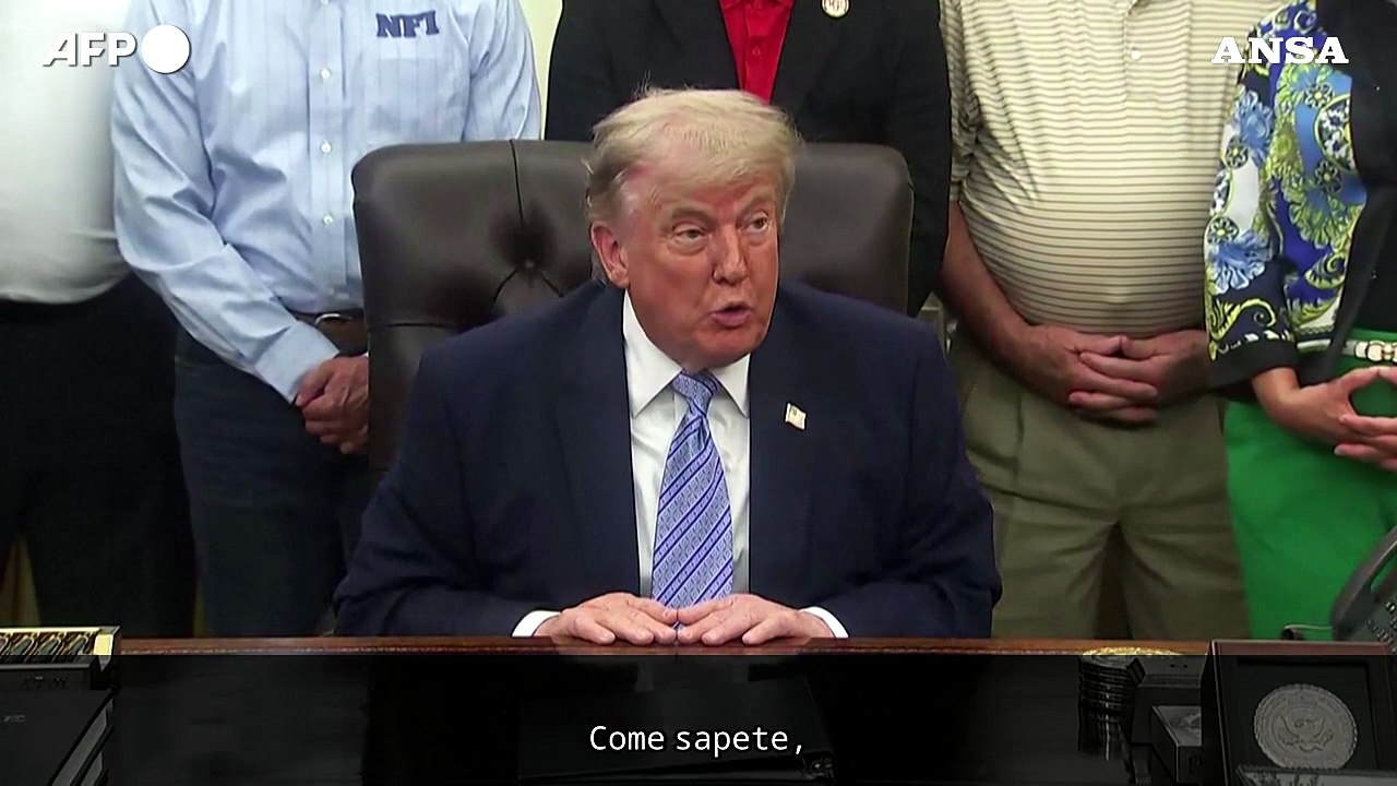 Trump: "L'uranio arricchito dell'Iran lo avremo noi"