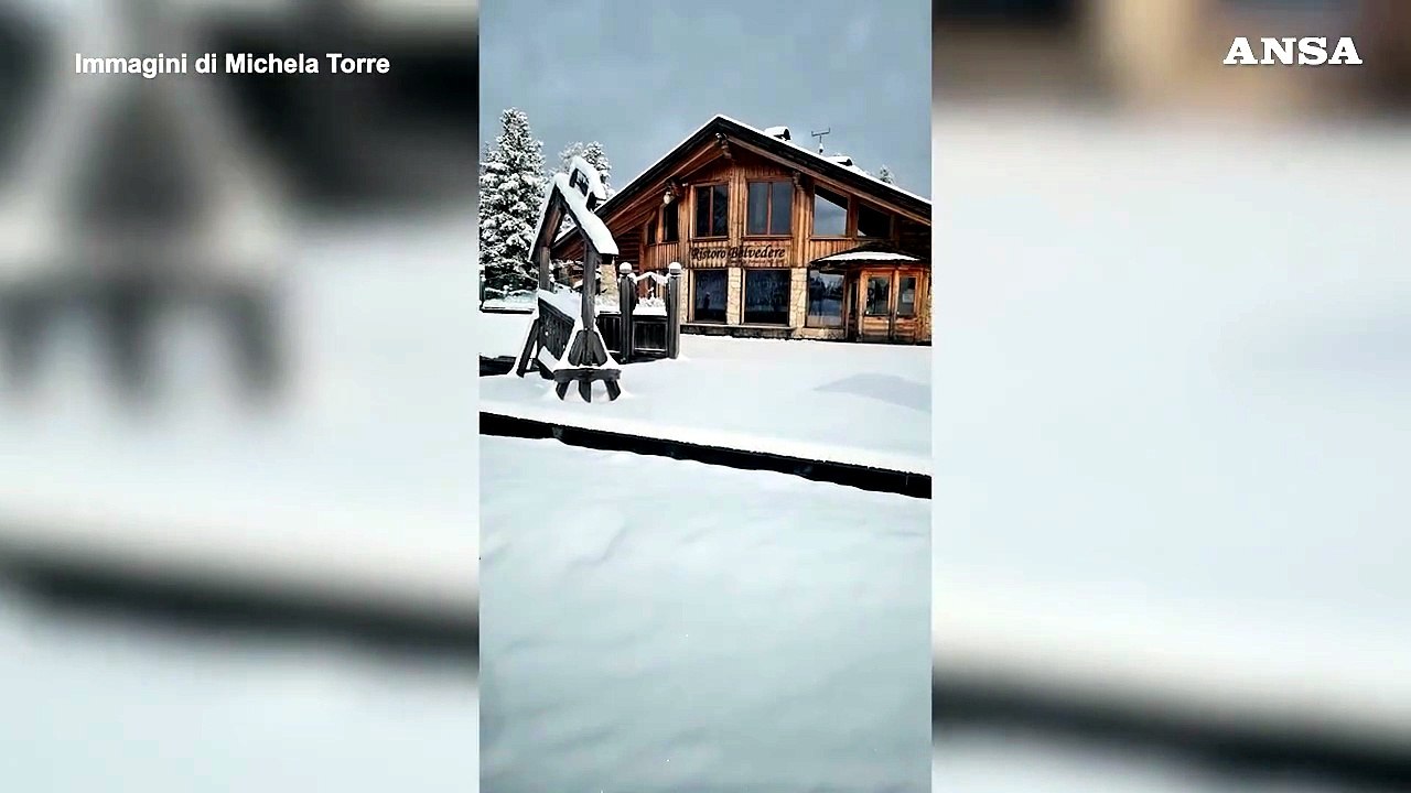 La neve imbianca le Dolomiti, fino a 15 cm a Cima Fertazza