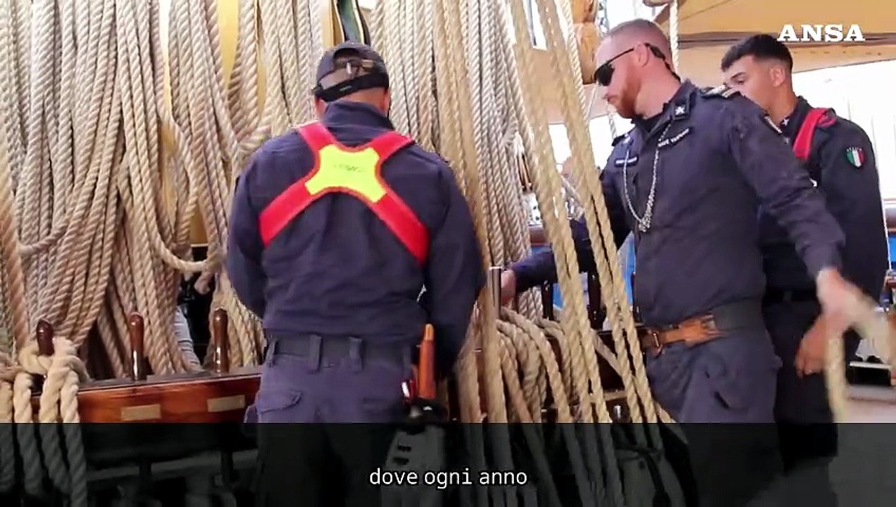 Dopo 10 mesi di lavori di manutenzione, il Vespucci torna in mare