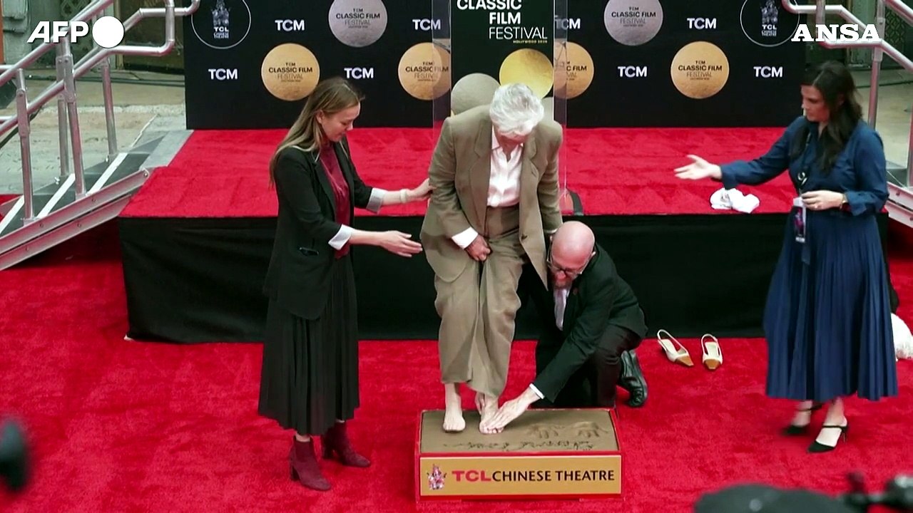 Hollywood, cerimonia delle impronte per Glenn Close