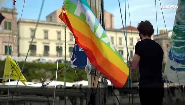 Greenpeace con la Global Sumud Flotilla per rompere l'assedio di Gaza