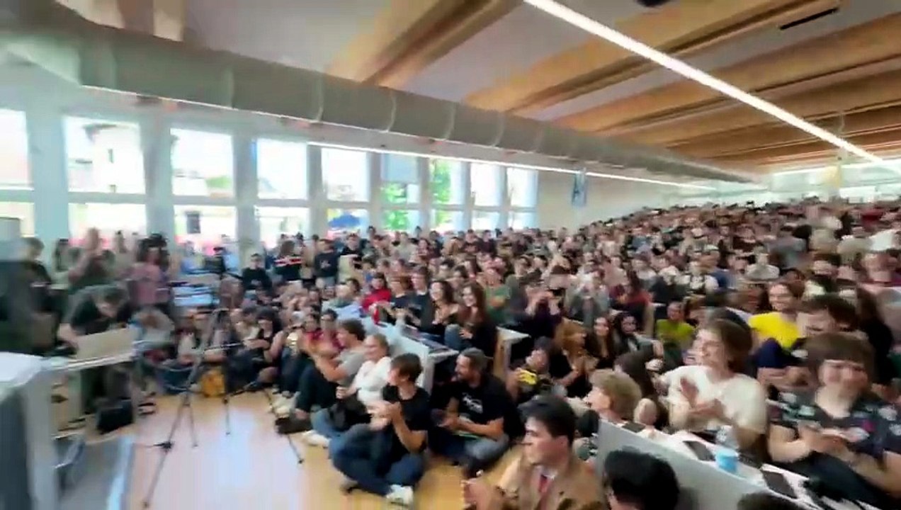 Il fascismo ieri e oggi, bagno di folla per lo storico Barbero all'Università di Padova