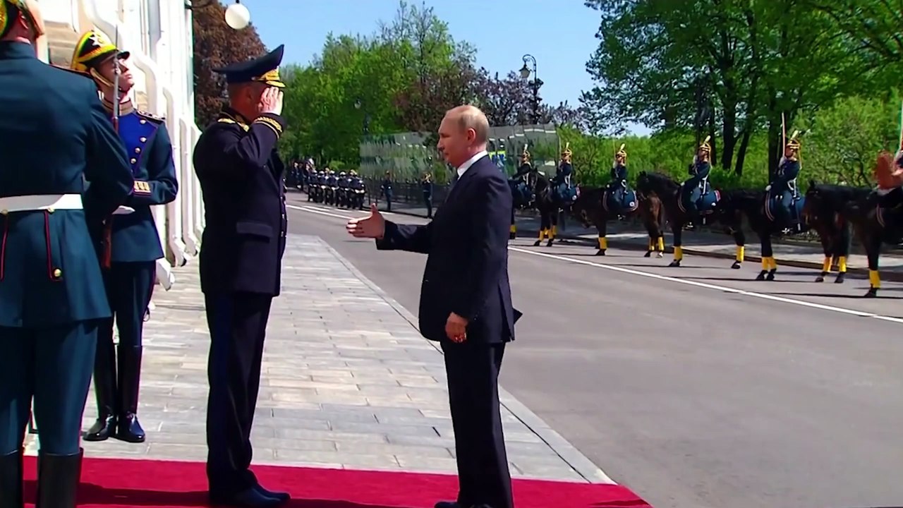 Moscow Will BURN and Putin's OWN People Lit the Match… Ukraine Brings the GASOLINE