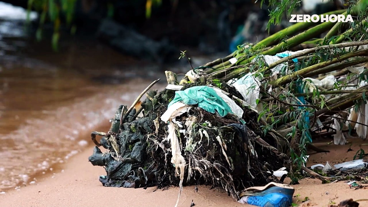 Pescadores relatam impactos da poluição no Guaíba
