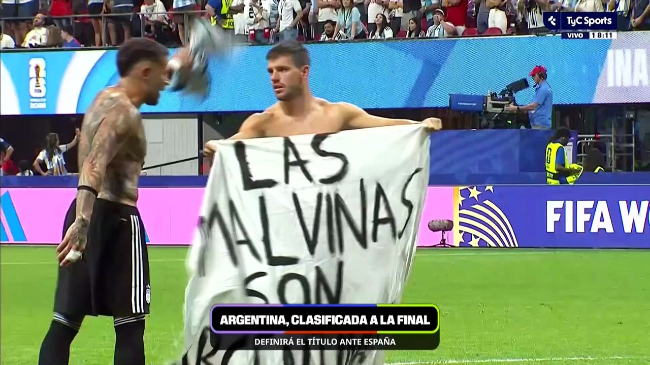 "Las Malvinas son argentinas": la bandera que mostraron los jugadores tras el triunfo