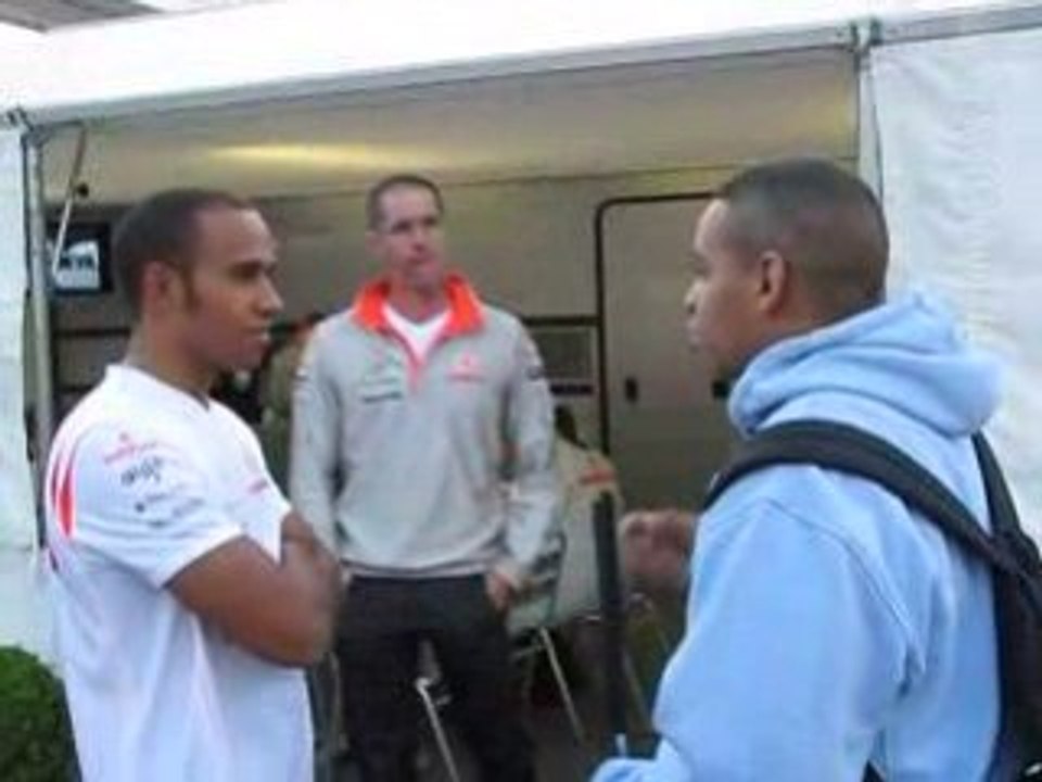 3 Hamilton paddock barcelone april 2008