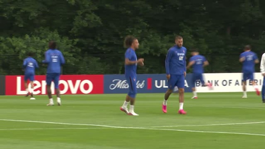 L'entraînement de la France au lendemain de la défaite
