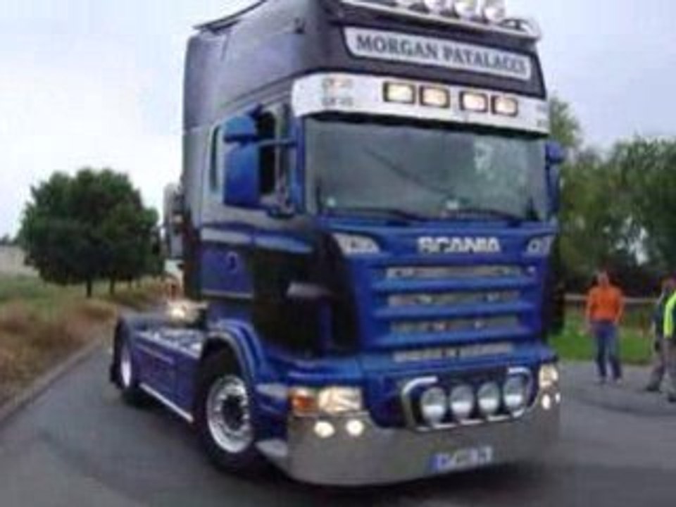 Camion Arras 2008 retour défilé part 2/8