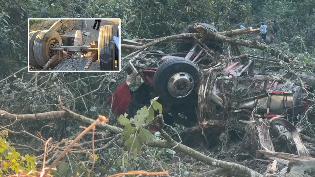 Conductor de tractomula sobrevivió tras caer a un abismo en la vía Pasto-Chachagüí