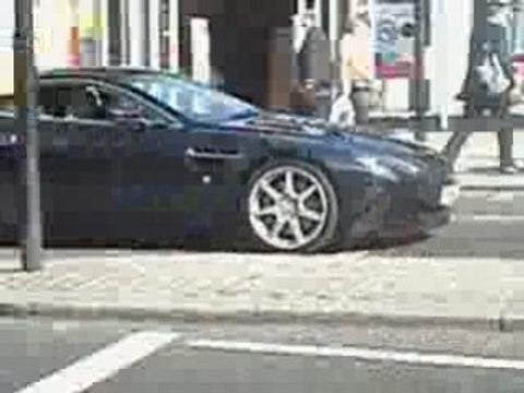Aston Martin V8 Vantage