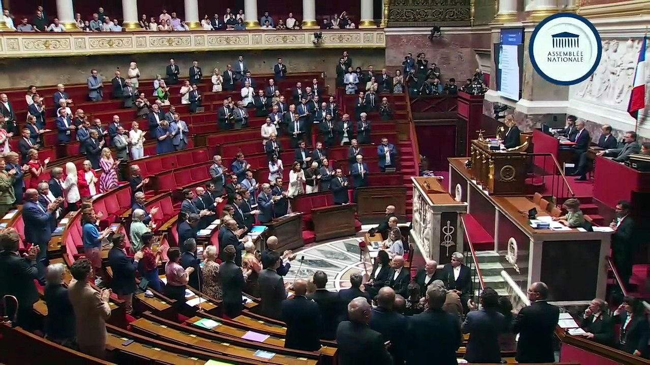 1ère séance : Questions au Gouvernement ; Offrir des réponses immédiates aux phénomènes troublant l'ordre public (suite) (vote solennel) ; Fin de vie (lecture définitive) ; Protection des enfants - Mercredi 15 juillet 2026