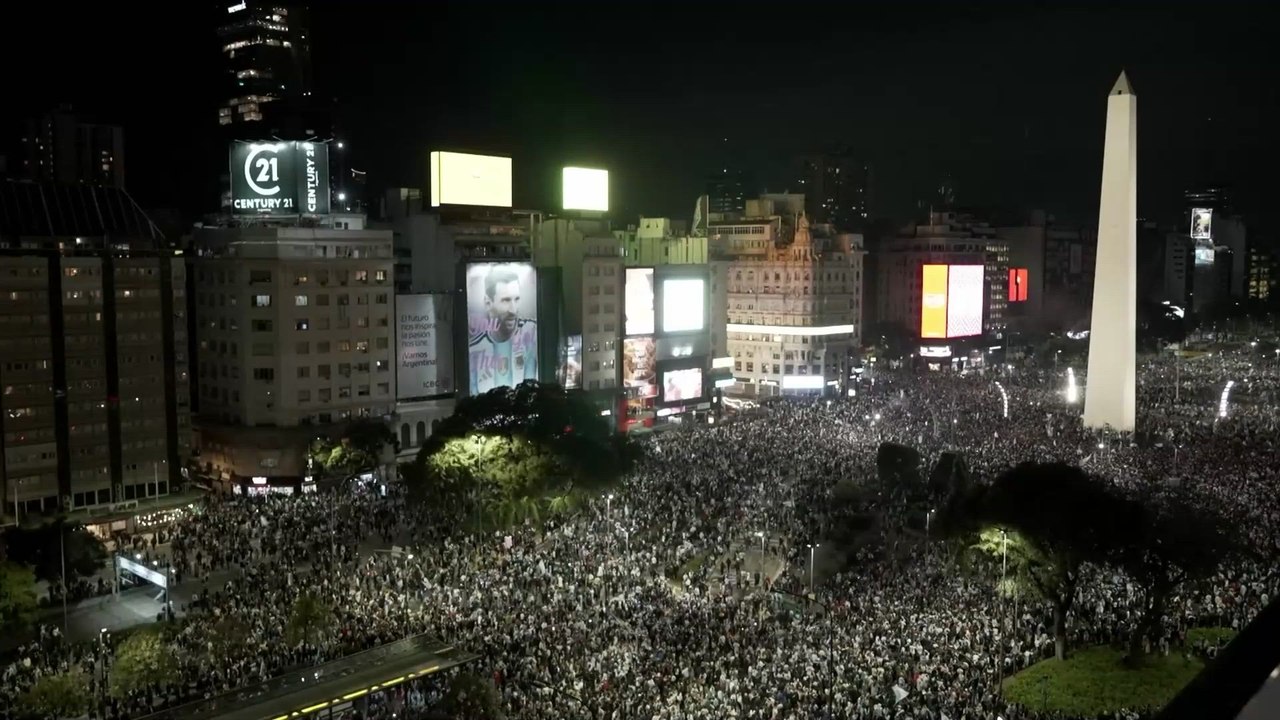 Thrilled Argentina fans pack Buenos Aires to celebrate victory over England