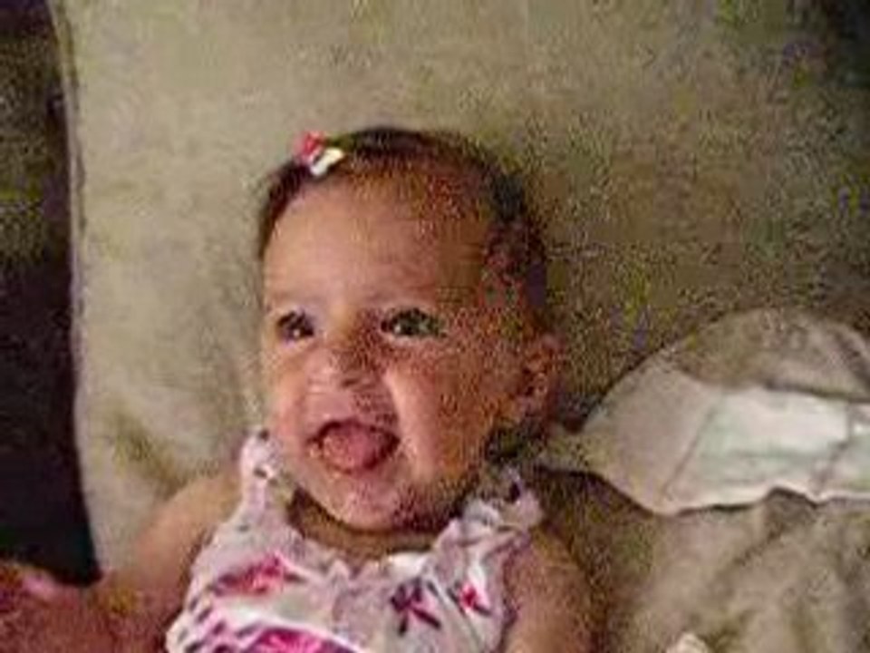 fou rire a 5mois Lily-Rose