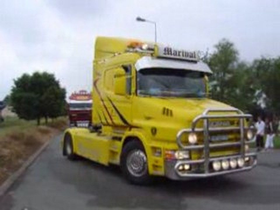 Camion Arras 2008 retour défilé part 7/8