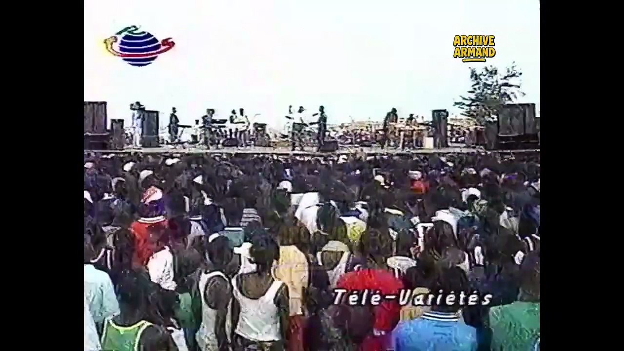 NDER ET LE SETSIMA GROUPE - SERERE 1999 _ YOFF PLAGE BEVERLY HILLS