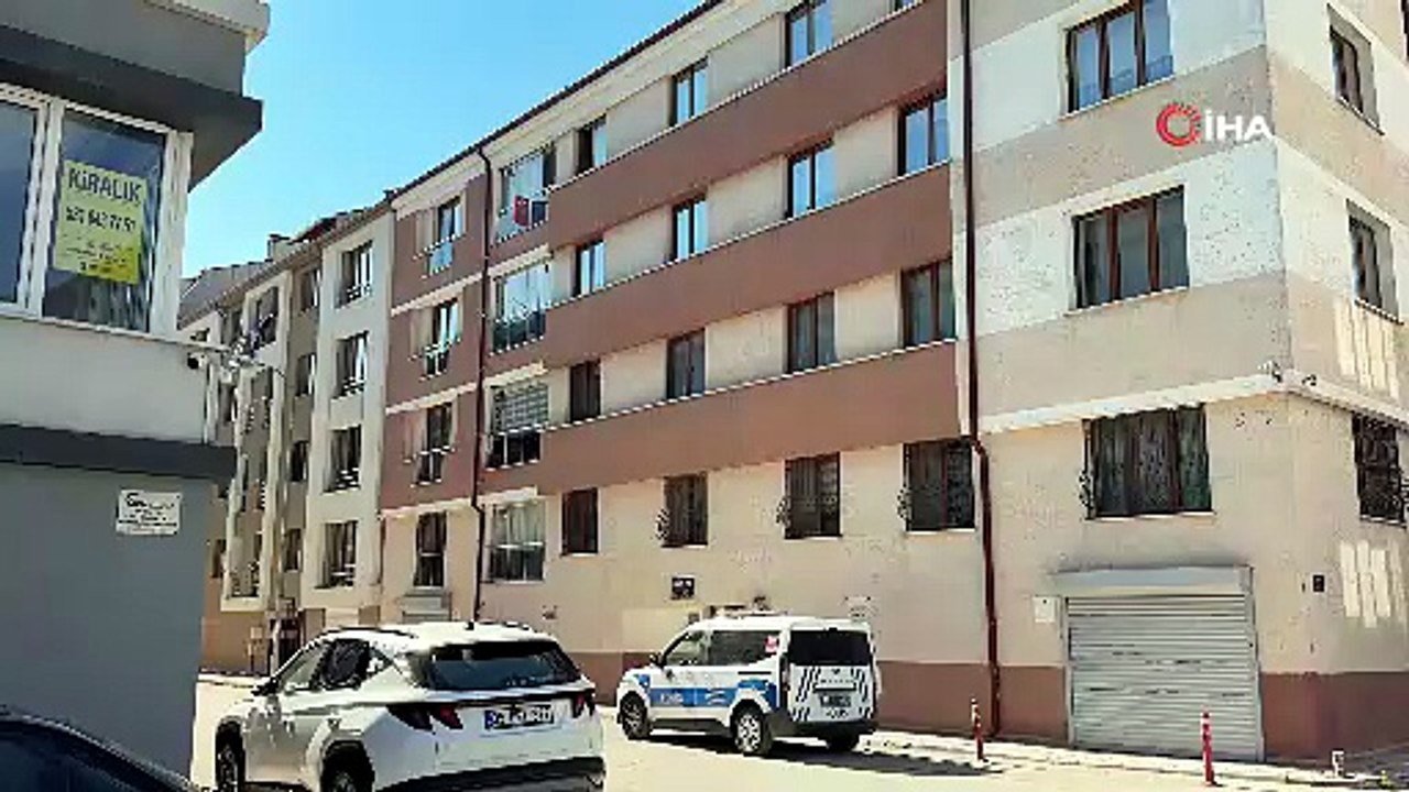 Evden gelen kokular dikkat çekti; 77 yaşındaki vatandaş ölü bulundu