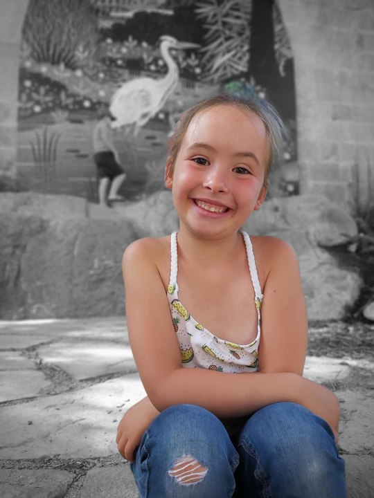 « C’est un miracle » : après 1 038 jours de souffrance, Lilwen, 10 ans, a vaincu son cancer du sang