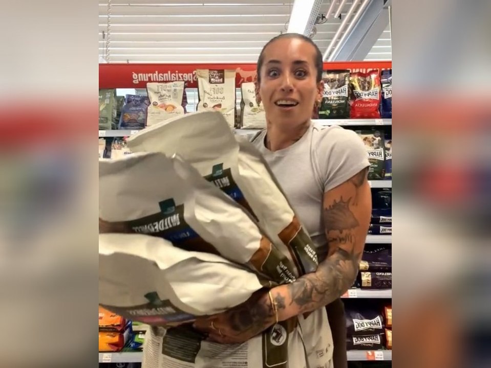 Jolina Mennen demonstriert Abnehmerfolg mit bizarrem Vergleich