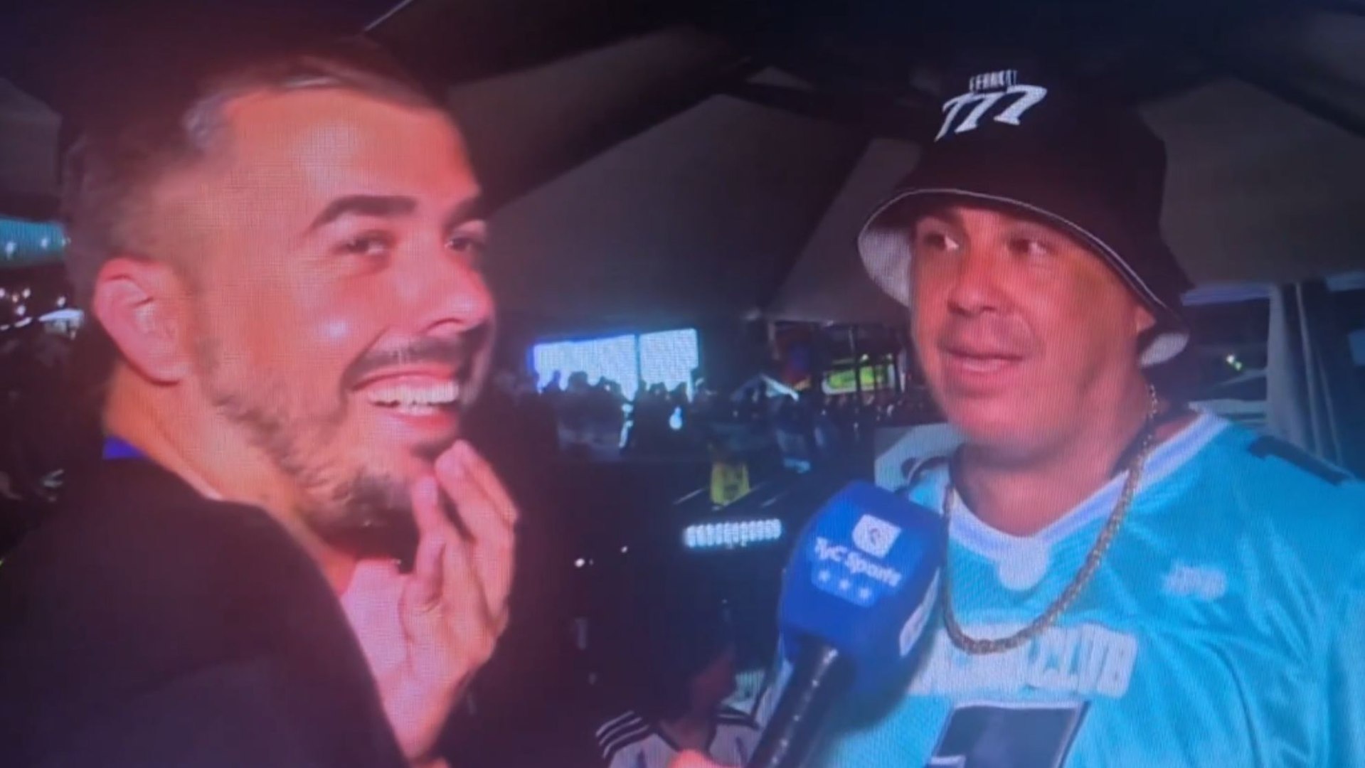La locura de un hincha argentino: 'alquiló' un bebé para entrar a la semifinal