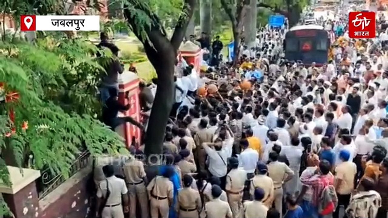 जबलपुर में नगर निगम के खिलाफ कांग्रेस का प्रदर्शन, विधायक ने लगाए भ्रष्टाचार के आरोप