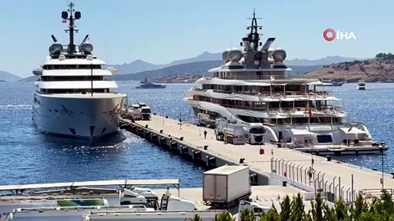 Milyar dolarlık süper yatlar Bodrum'da... Servet bıraktılar!