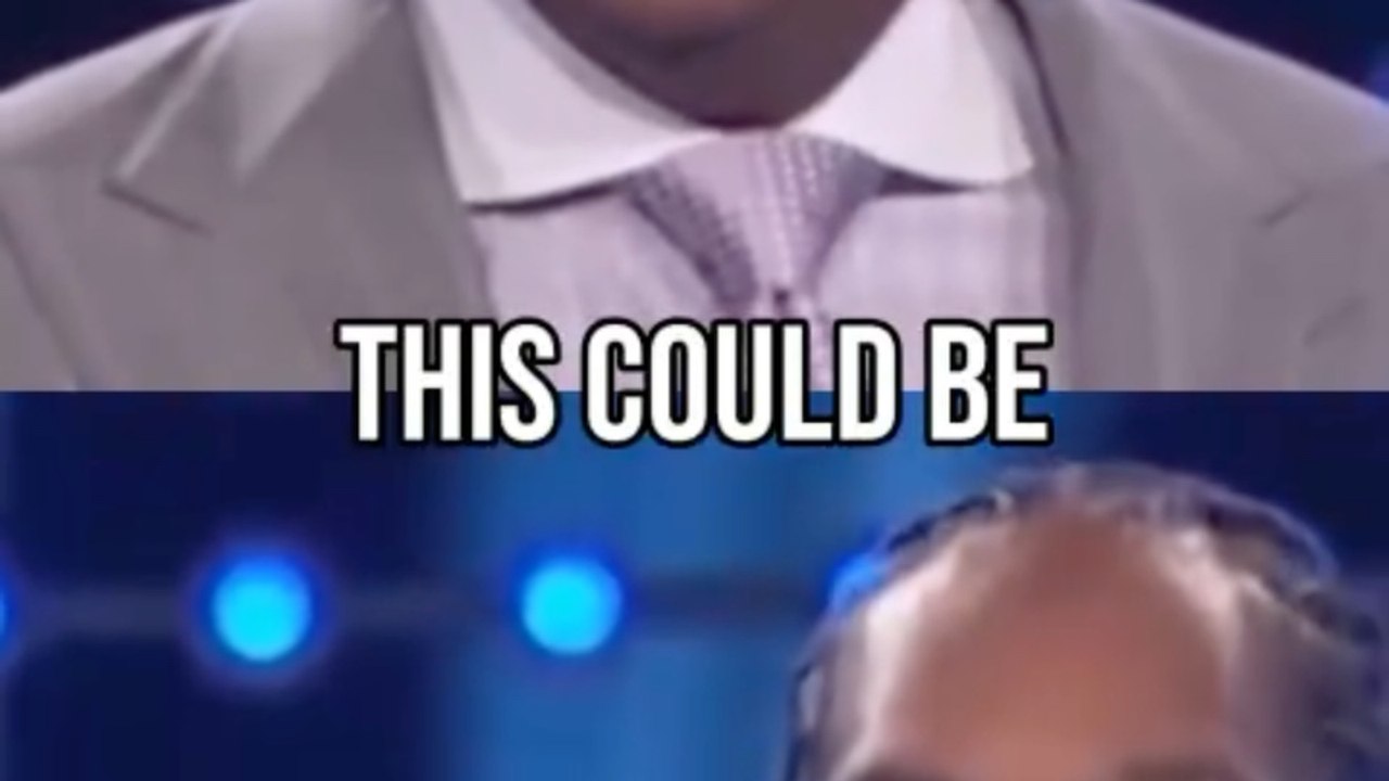 Steve Harvey Roasts Snoop Dogg on Celebrity Family Feud