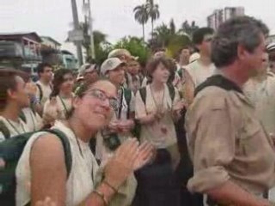 Quetzales1