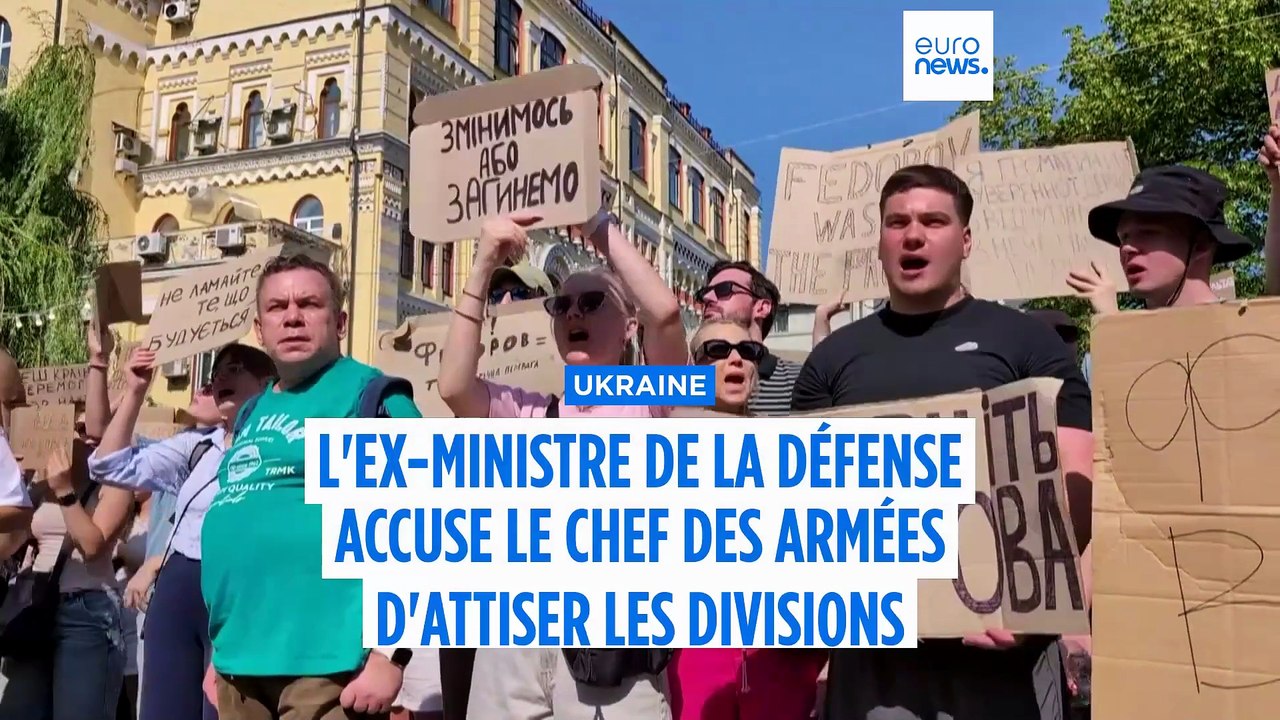Ukraine : l'ex-ministre Mykhaïlo Fedorov accuse le chef de l'armée de nourrir les divisions