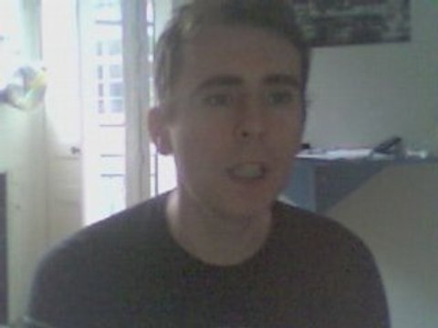 Wiwi égratigne Donner pour donner