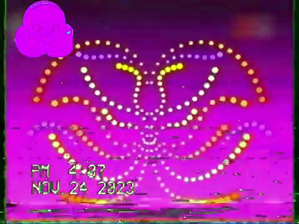 13. BabyTV Magic Lantern Morada