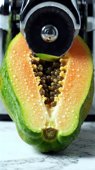 Precision in Motion: High-Speed Automated Papaya Slicing Technology