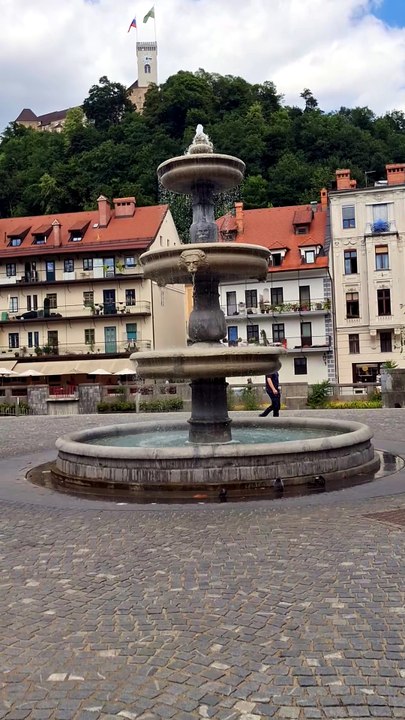 You Won’t Believe This View! 😱 Fountain & Old Town ✨