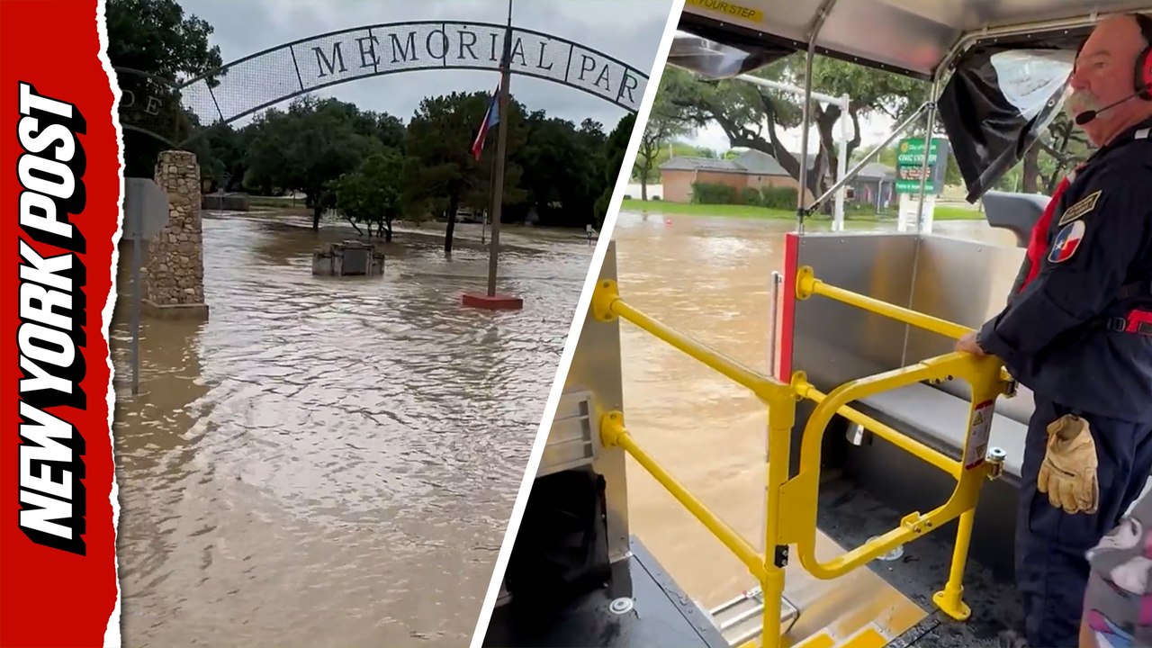 Boats replace cars as Texas workers brave flooded streets