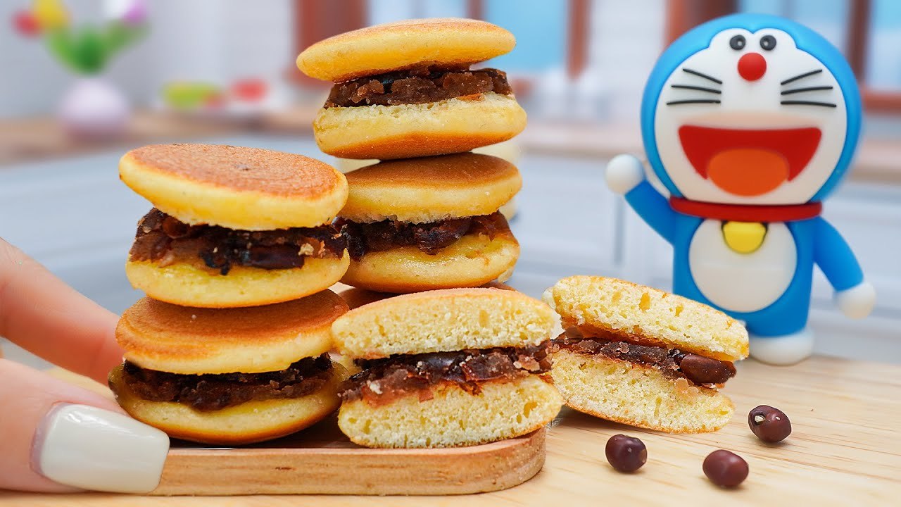 Easy and Tasty Miniature Dorayaki Doraemon Cake Recipe - Mini Yummy Make Dora Cake - ASMR Video