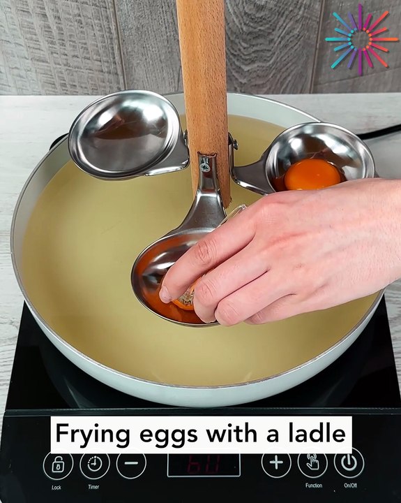 Frying eggs with a ladle
