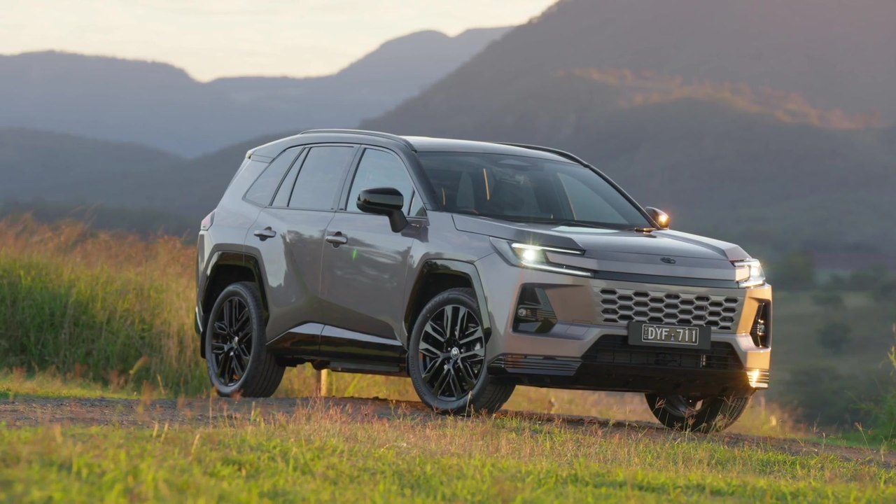 2026 Toyota RAV4 PHEV XSE Design Preview