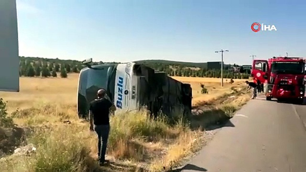 Eskişehir’de yolcu otobüsü devrildi: 24 yaralı