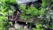 Why You Actually WANT It to Rain at Enshi Grand Canyon!
