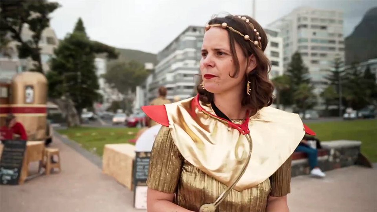 Lovebox - The Meaning Of Love Trailer OmdU
