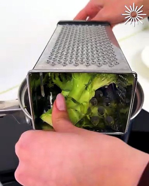 Broccoli hack you didn’t expect 🥦✨