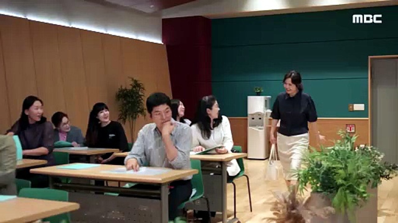 ＂지쳐 보이셔서요＂ 임지은에게 선물하는 윤희석, MBC 260716 방송