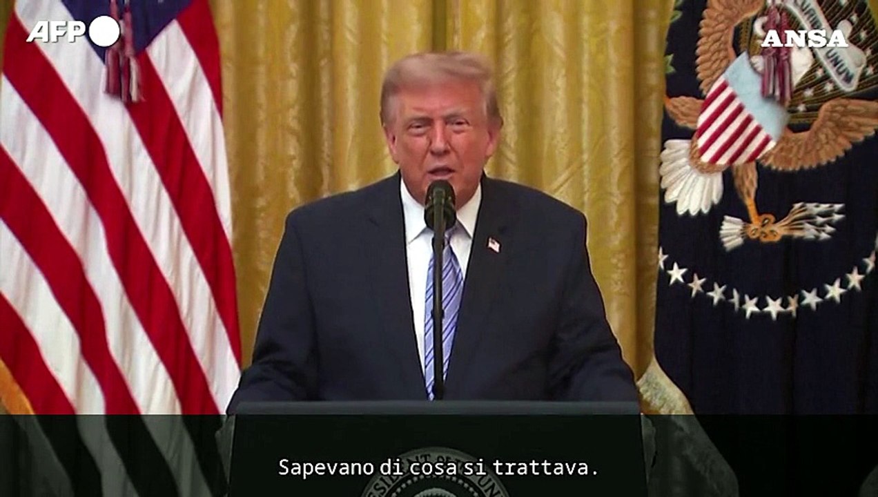Trump si scaglia contro Nbc e Abc, minaccia la revoca delle loro licenze
