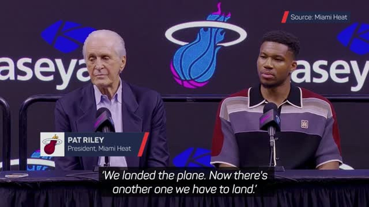 Pat Riley hints at LeBron reunion in Miami